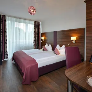 https://arthotel-haar.com-bavaria.com